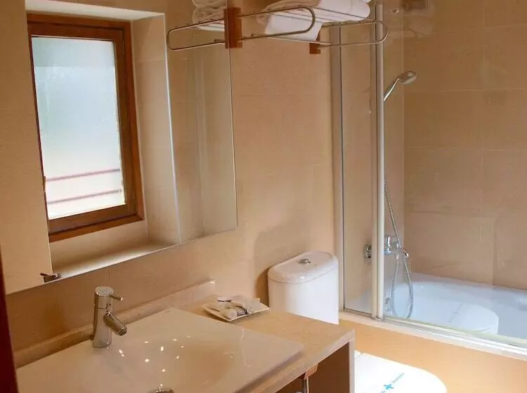 Fotos del hotel Santa Cristina Petit Spa:  8