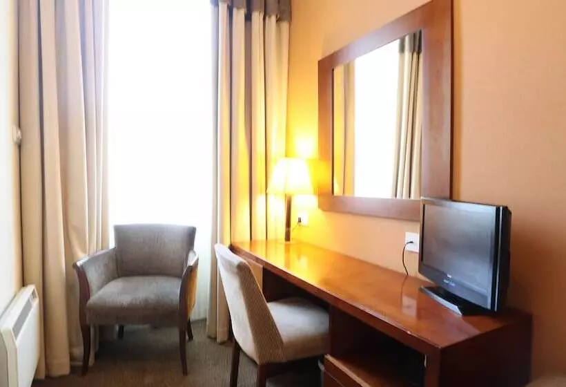 Fotos del hotel Columba Hotel Inverness By Compass Hospitality:  16