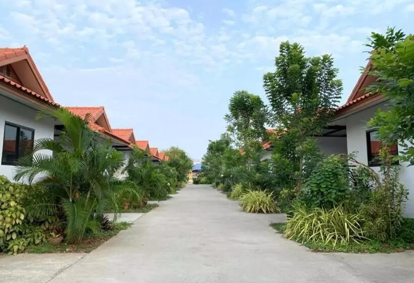 Fotos del hotel Nangrong Garden Home:  15