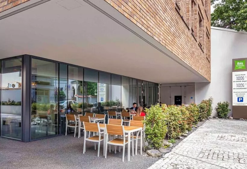 Fotos del hotel Ibis Styles Bucharest City Center:  4