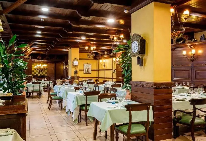 Fotos del hotel Azofra:  5