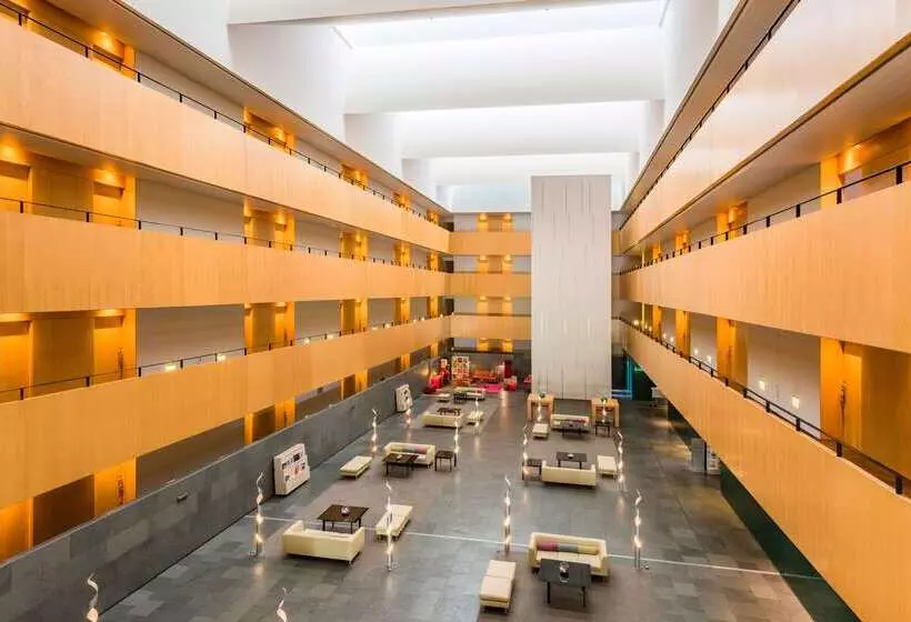 Fotos del hotel Barcelona Aeropuerto, Affiliated By Meliá:  31