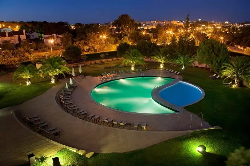 Fotos del hotel Evora:  8