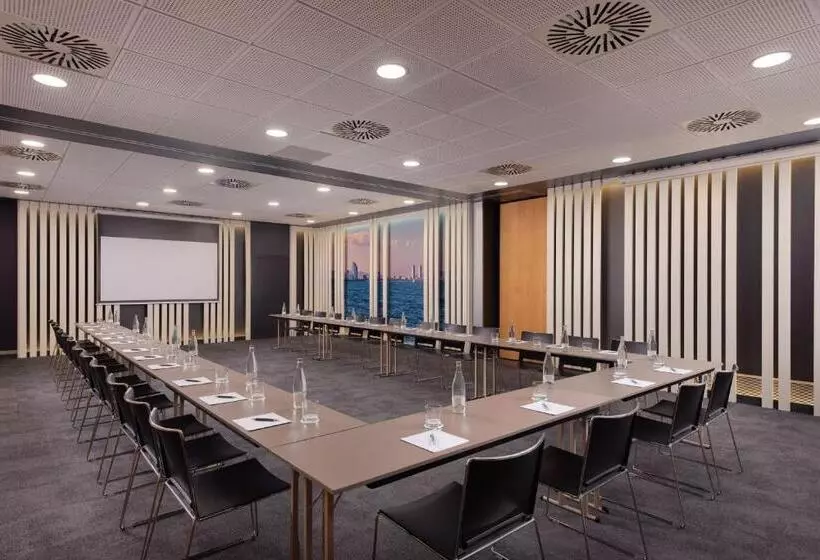 Fotos del hotel Four Points By Sheraton Barcelona Diagonal:  7