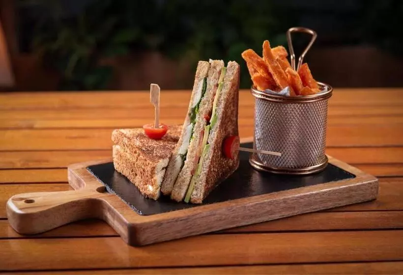 Fotos del hotel Four Points By Sheraton Barcelona Diagonal:  6