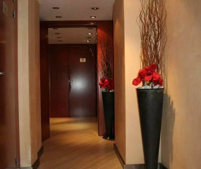 Fotos del hotel Dwo Garbi Millenni:  10