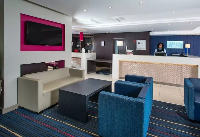 Fotos del hotel Holiday Inn Express London Wandsworth:  18