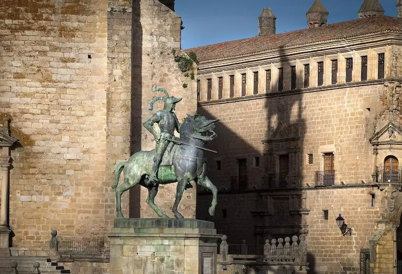 Fotos del hotel Izan Trujillo:  9