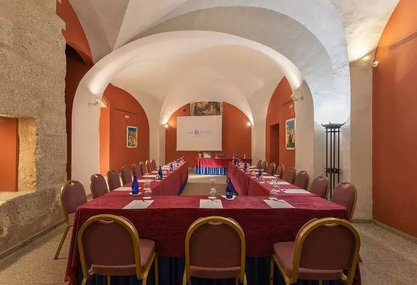 Fotos del hotel Izan Trujillo:  3