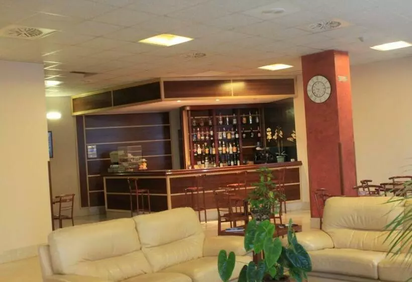 Fotos del hotel Arbeyal:  4