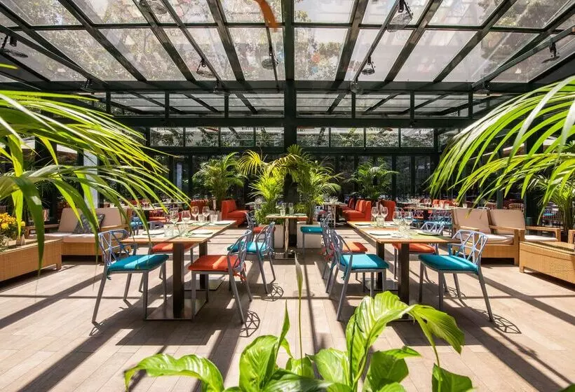 Fotos del hotel Vp Jardin De Recoletos:  12