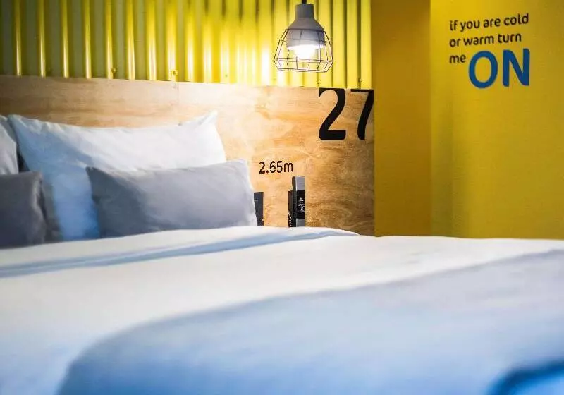 Fotos del hotel Ibis Styles Bucharest Erbas:  9