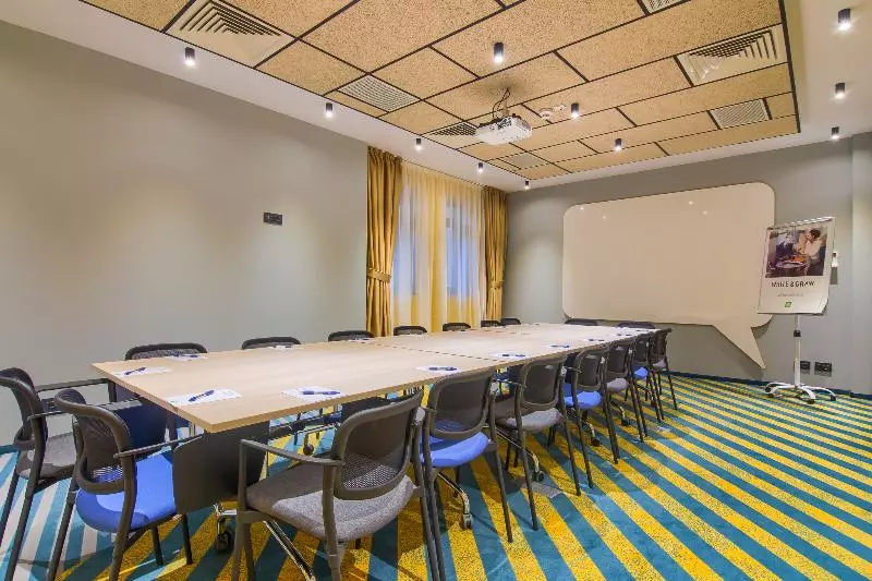 Fotos del hotel Ibis Styles Bucharest Erbas:  14
