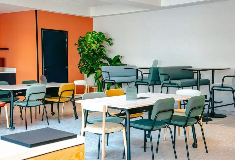 Fotos del hotel Kyriad Marseille Palais Des Congres  Vélodrome:  2