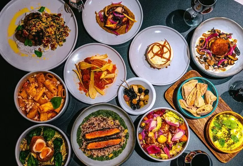 Fotos del hotel Kyriad Marseille Palais Des Congres  Vélodrome:  3