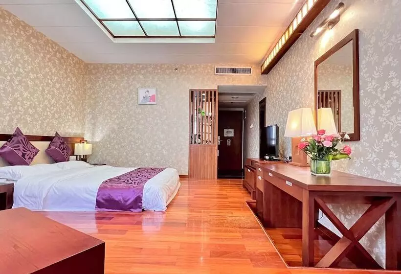 Fotos del hotel Century Plaza:  13