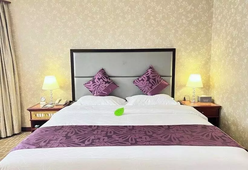 Fotos del hotel Century Plaza:  24