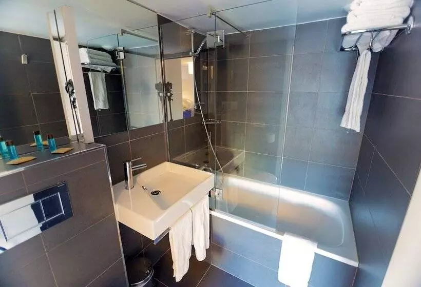 Fotos del hotel Hôtel Charing Cross:  8