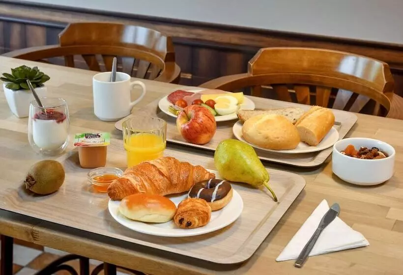 Fotos del hotel Ibis Charleroi Centre Gare:  17