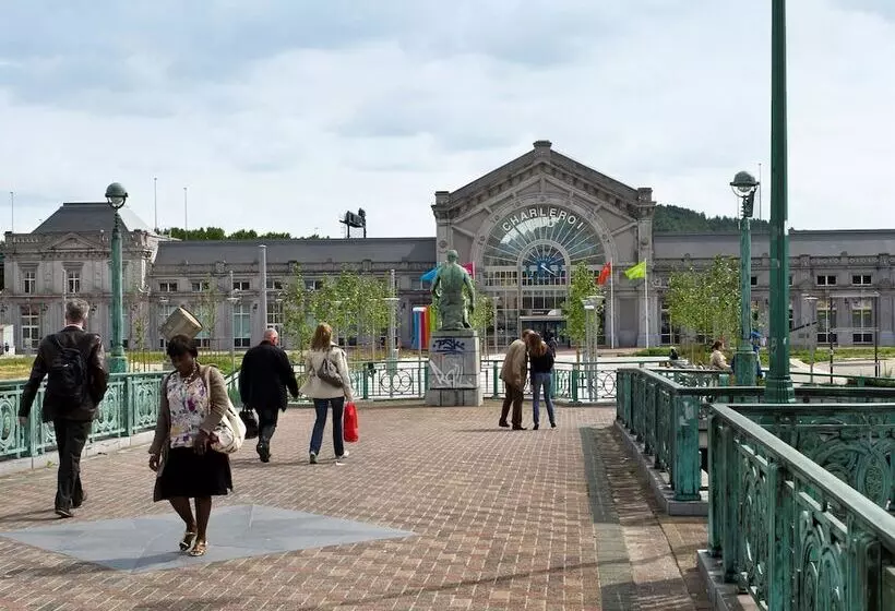 Fotos del hotel Ibis Charleroi Centre Gare:  2