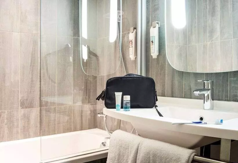 Fotos del hotel Ibis Charleroi Centre Gare:  11