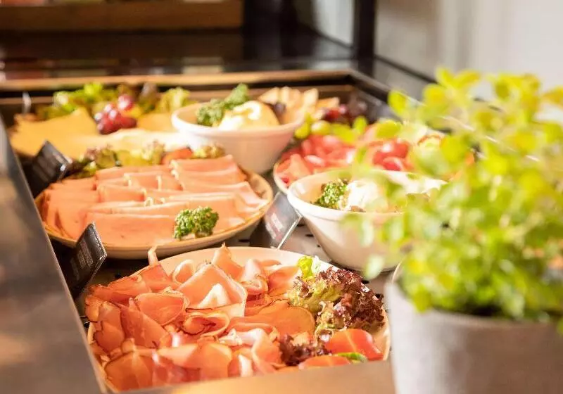 Fotos del hotel Ibis  Dortmund City:  21