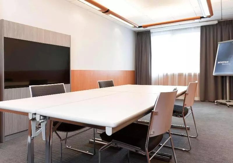 Fotos del hotel Novotel Leuven Centrum:  4