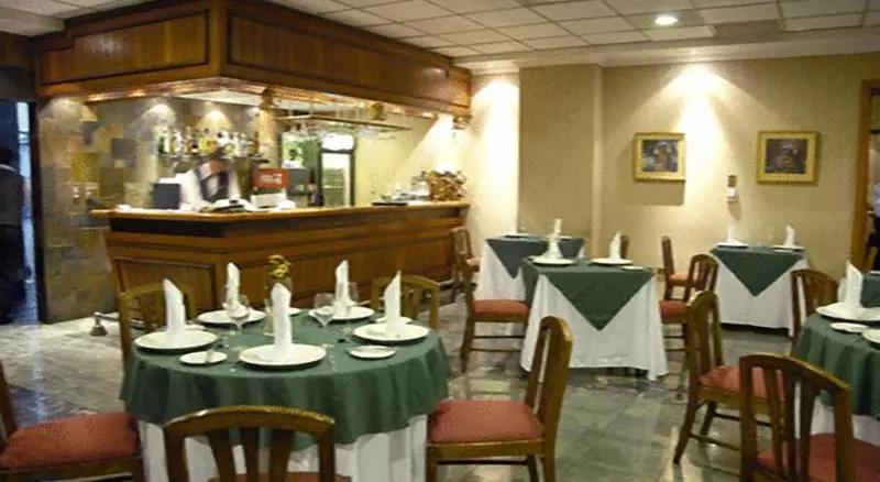 Fotos del hotel Diego De Almagro Aeropuerto:  7