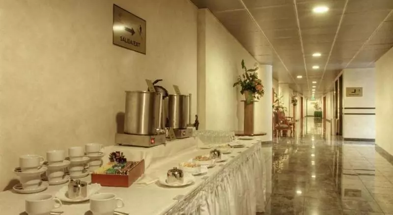 Fotos del hotel Diego De Almagro Aeropuerto:  19