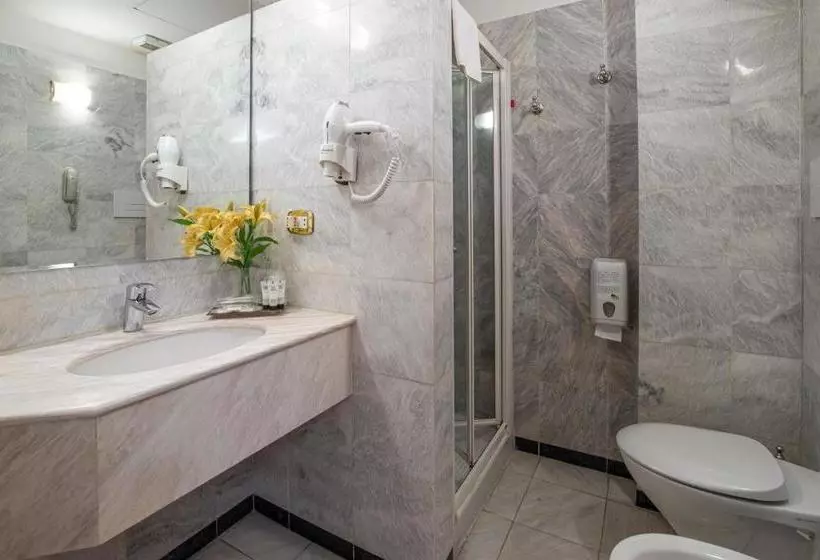 Fotos del hotel Mythos:  5