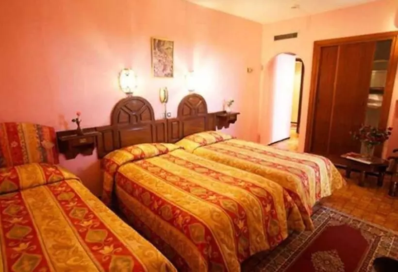 Fotos del hotel Tachfine:  14