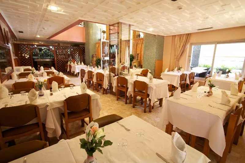 Fotos del hotel Tachfine:  11