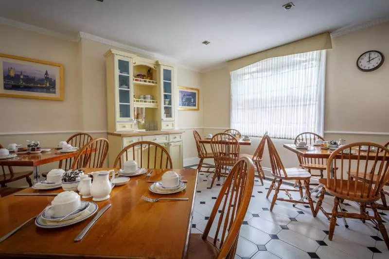 Fotos del hotel Jesmond Dene  St Pancras  Group:  3