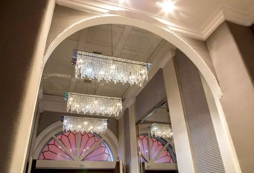 Fotos del hotel Royal Court:  3