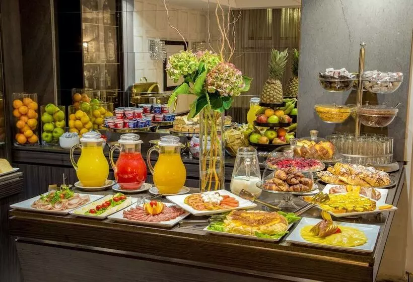 Fotos del hotel Royal Court:  23