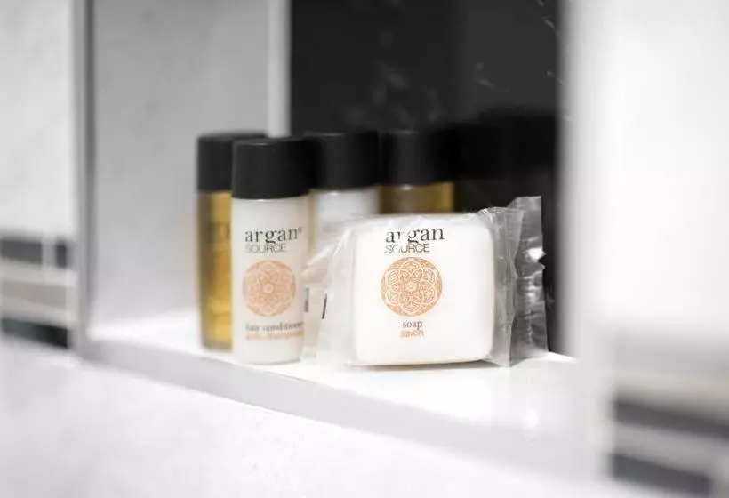 Fotos del hotel The Ripley Court:  2