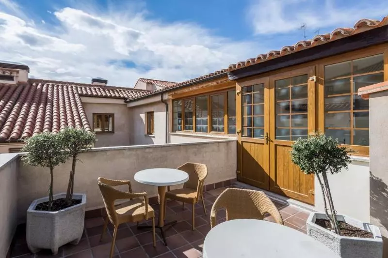 Fotos del hotel Ikonik Plaza Mercado:  6