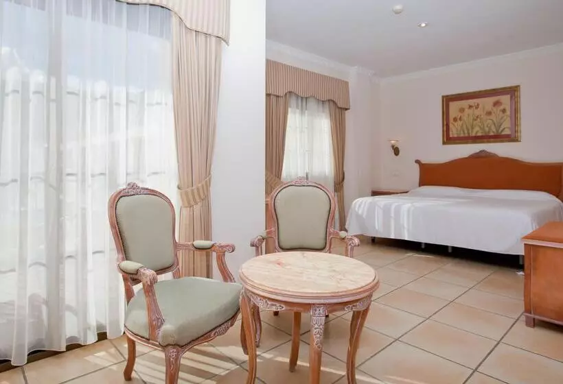 Fotos del hotel Gran  Benahavis Spa:  17