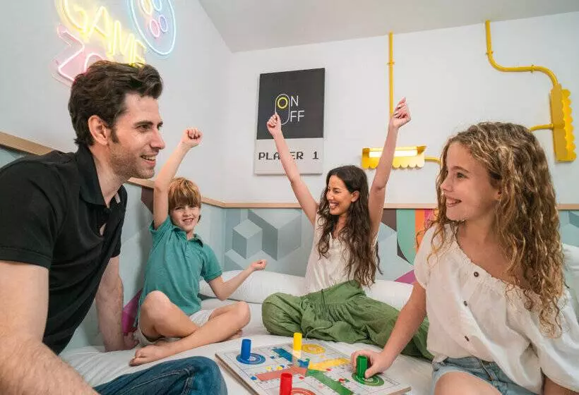 Fotos del hotel Magic Games 4:  16