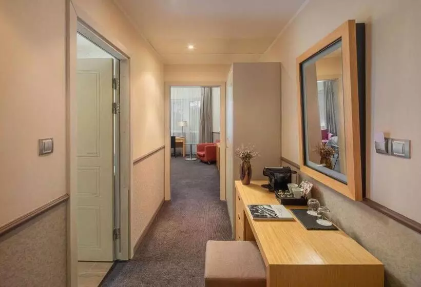 Fotos del hotel Mamaison Hotel Andrassy Budapest:  25