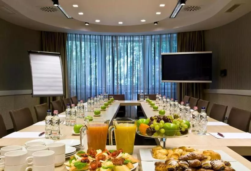 Fotos del hotel Mamaison Hotel Andrassy Budapest:  3