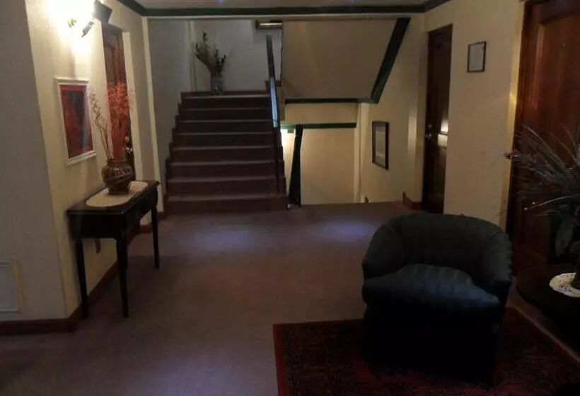 Fotos del hotel Isla Rey Jorge:  15