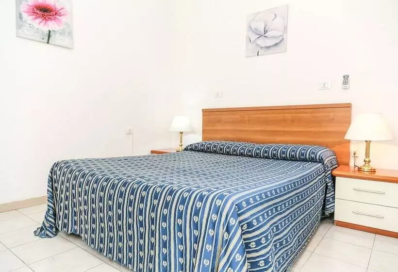 Fotos del hotel Albergo Athena:  22