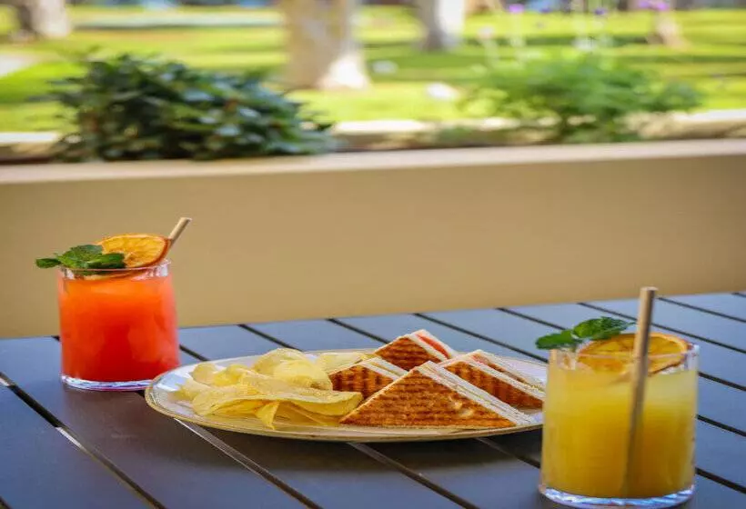 Fotos del hotel Four Views Oasis:  4