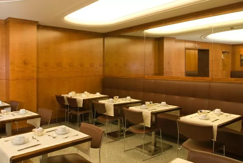 Fotos del hotel Albergo Santa Chiara:  5