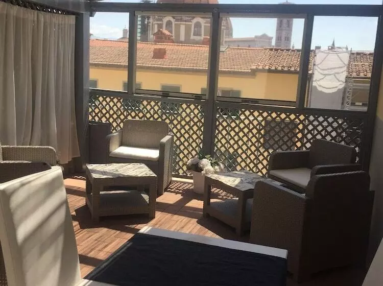 Fotos del hotel Alinari:  10