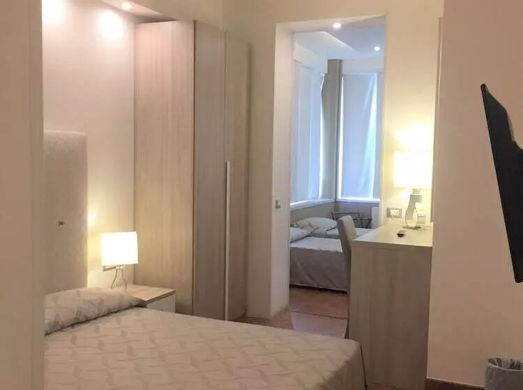 Fotos del hotel Alinari:  12