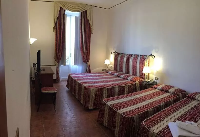 Fotos del hotel Alinari:  14