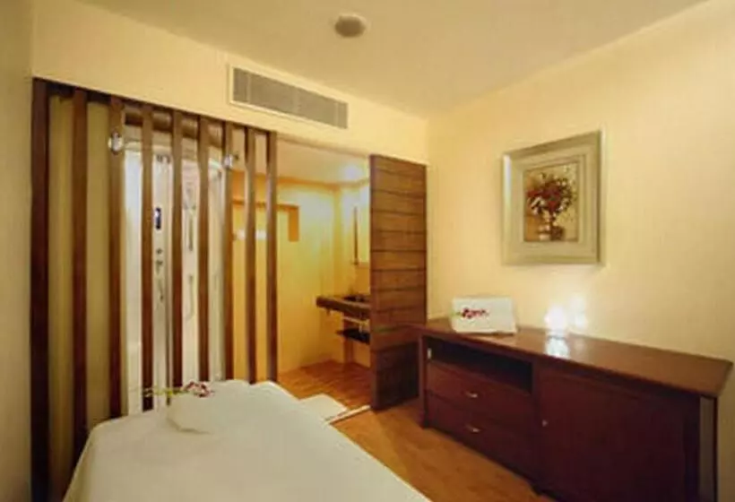 Fotos del hotel Halong Plaza:  11