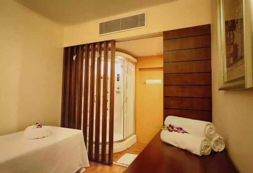 Fotos del hotel Halong Plaza:  17